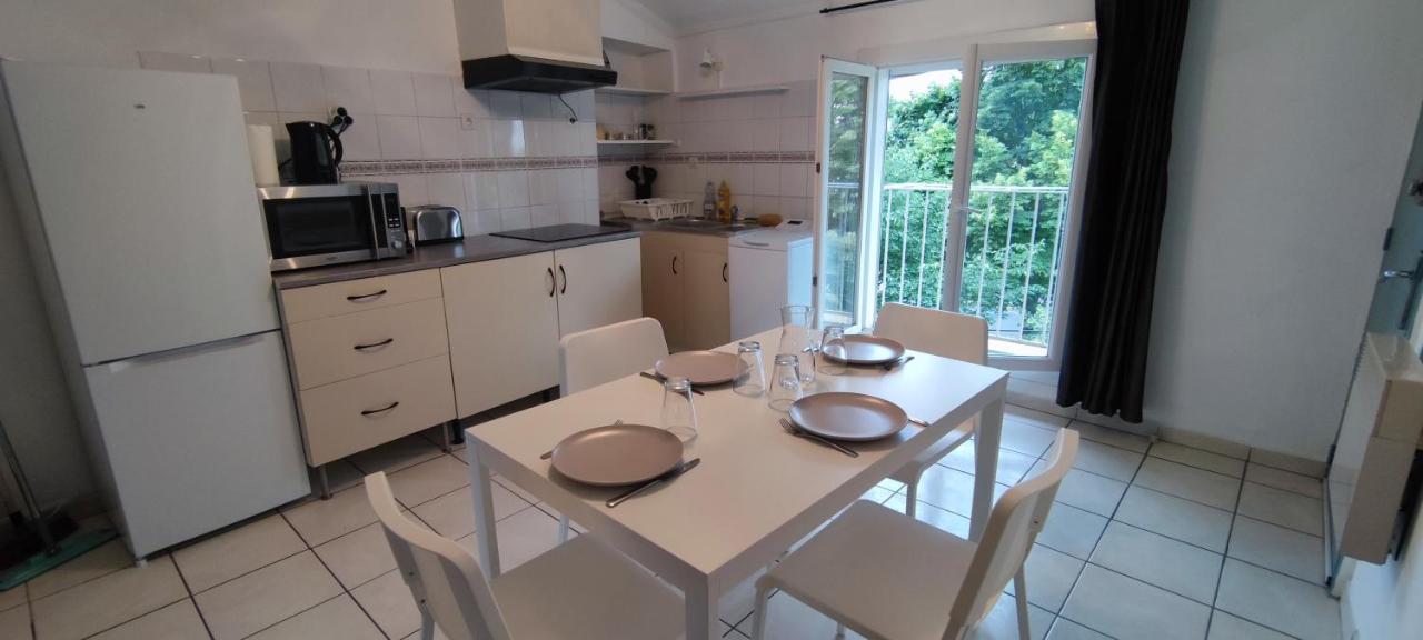 Appartement 45 M² Proche Du Centre Ville Lunel  Zewnętrze zdjęcie