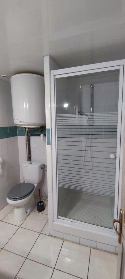 Appartement 45 M² Proche Du Centre Ville Lunel  Zewnętrze zdjęcie